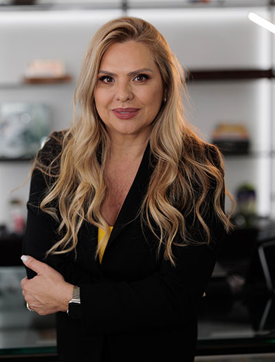 Isis Cunha — IMC Realty Group